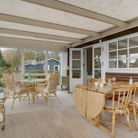 Nice In Juelsminde With Kitchen Juelsminde (Hedensted)