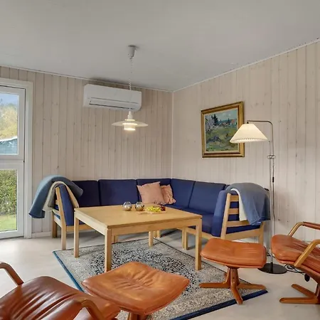 Nice In Juelsminde With Kitchen * Juelsminde (Hedensted)
