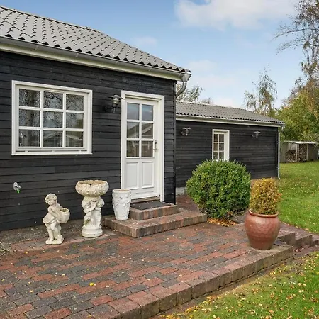 Dom wakacyjny Nice In Juelsminde With Kitchen *
